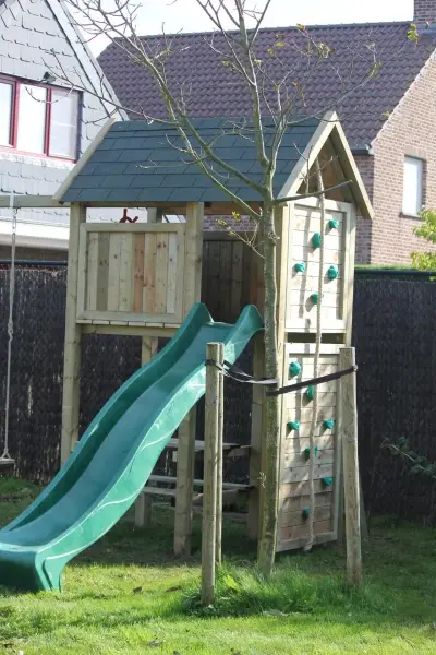 Speeltuigen van Bullwood, realisatie 7